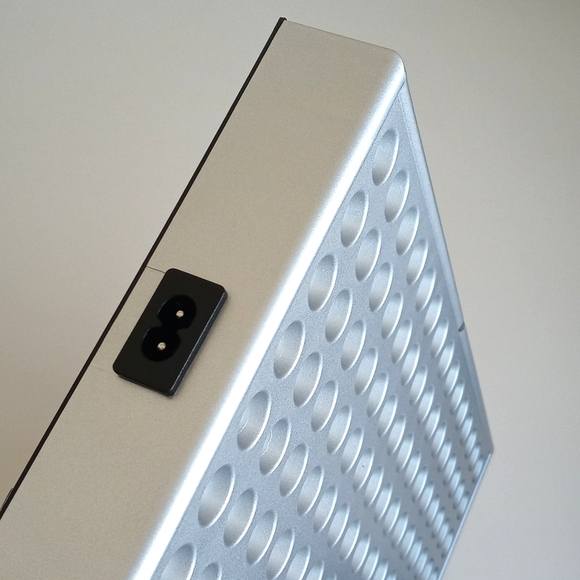 Red Light Panel New in Box (With Cord, Hanging Wires with Hooks & Instructions) - Picture 9 of 16